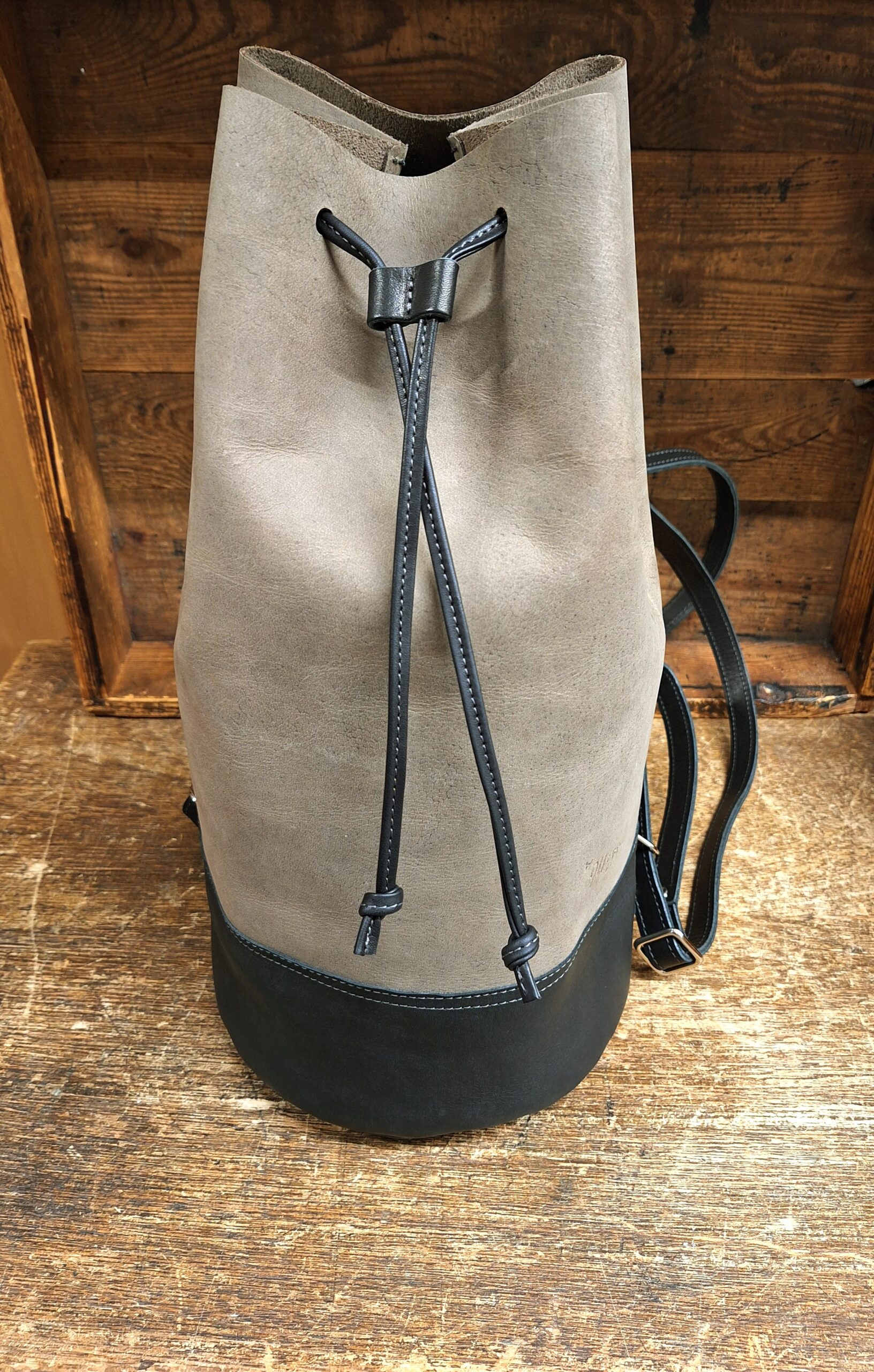 Seesacktasche als Rucksack tragbar